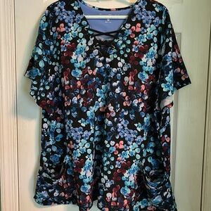 Floral Lace-Up V-Neck Women's Top in Black and Blue